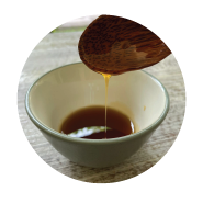 MOLASSES Origin: Java, Indonesia Essential in rum production and widely used across industries. It serves as a key ingredient in animal feed, fermentation, biofuel production, and baking, providing both flavor and cost-effective functionality.